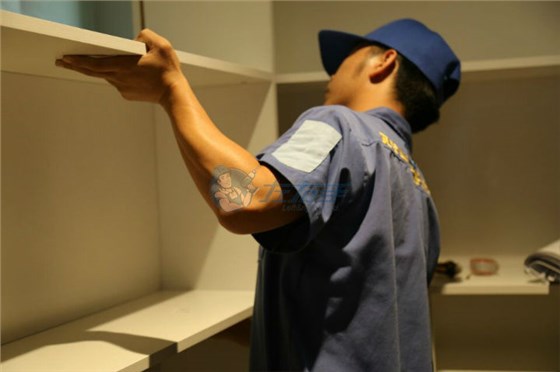 專業(yè)家具維修服務(wù)由左右手家居安裝平臺提供 專業(yè)家具維修服務(wù)由左右手家居安裝平臺提供