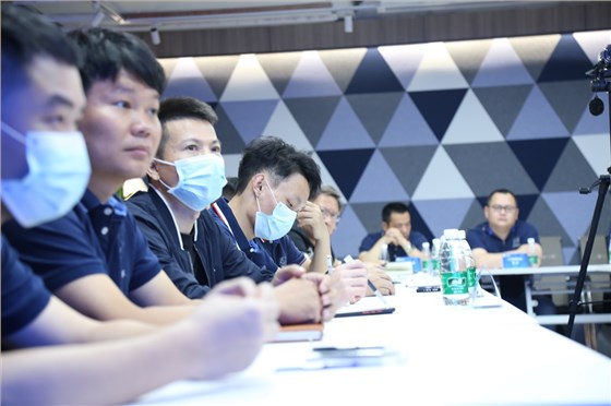 左右手服務(wù)商