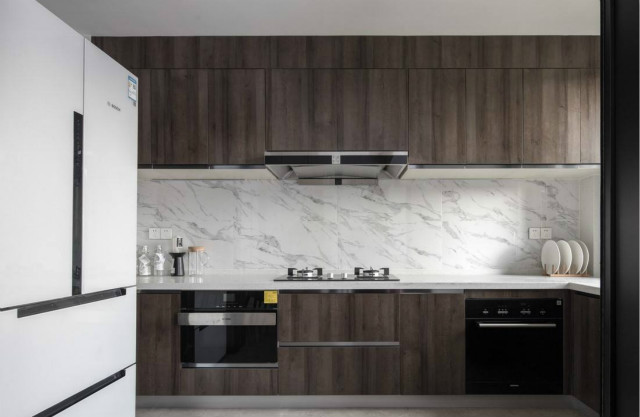 幾個步驟，教你學(xué)會大理石櫥柜拉籃安裝方法