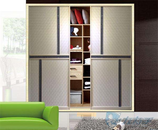 衣柜移門的價(jià)格的由什么決定的？如何選擇合適的衣柜移門