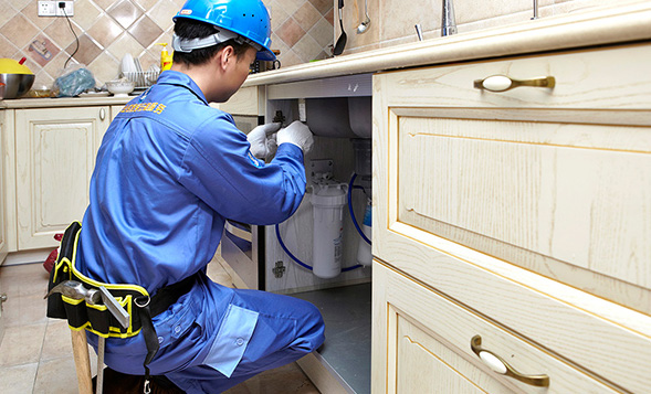 網(wǎng)購(gòu)整體櫥柜安裝怎么找?guī)煾? title=